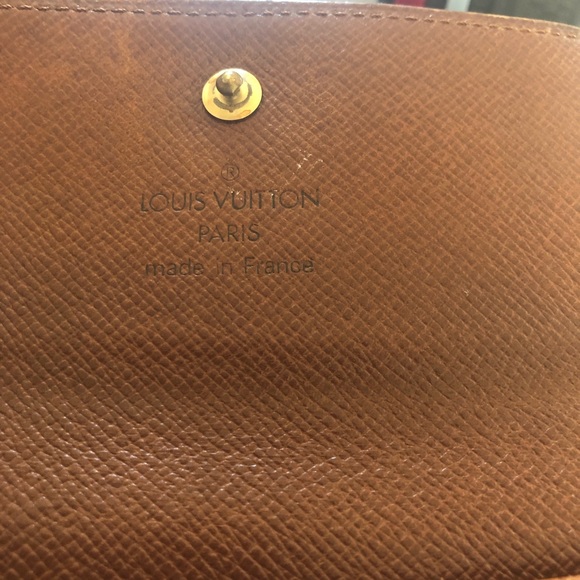 ❌SOLD❌Authentic Louis Vuitton Porte Elise wallet - Picture 7 of 8